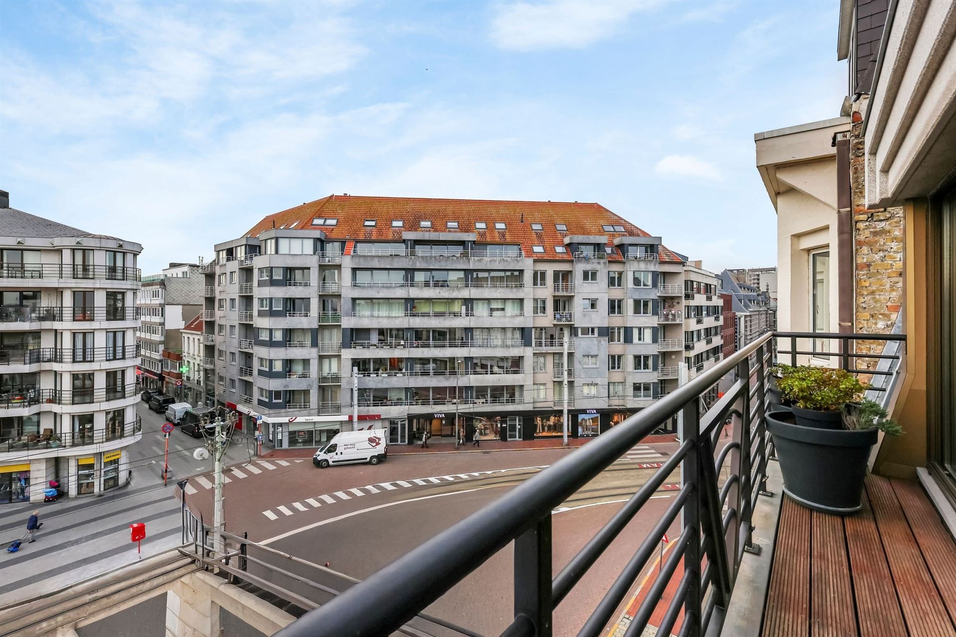 CENTRALE LIGGING / ZONNIG foto 5