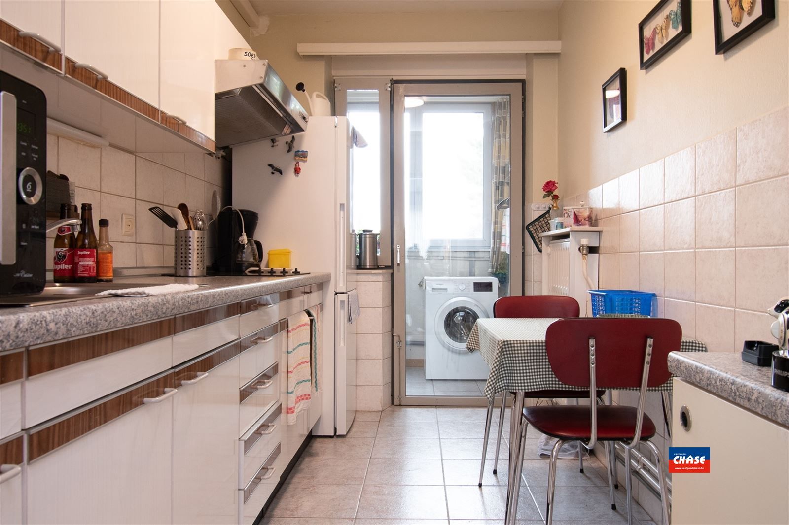 !!! verkocht onder voorwaarden !!! Appartement met twee slaapkamers foto 4
