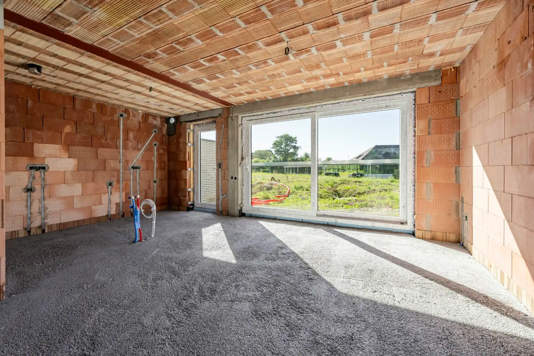 Moderne nieuwbouwwoning foto 16