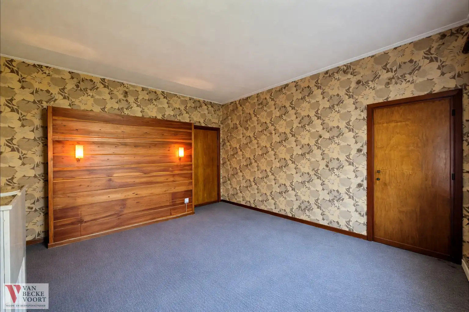 Unieke renovatiekans op topligging in Mariakerke foto 8