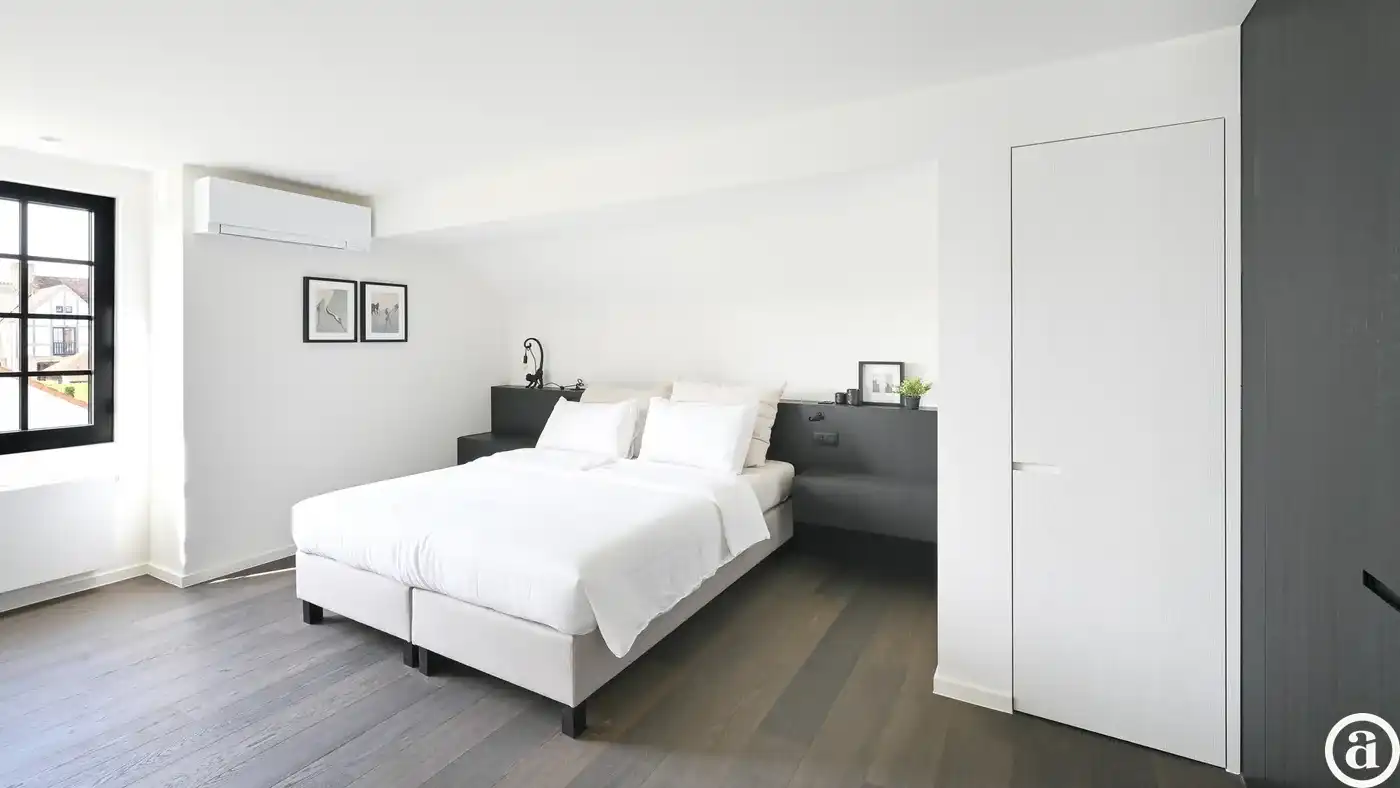 Luxueuze zongerichte villa op een toplocatie te Zoute       foto 22