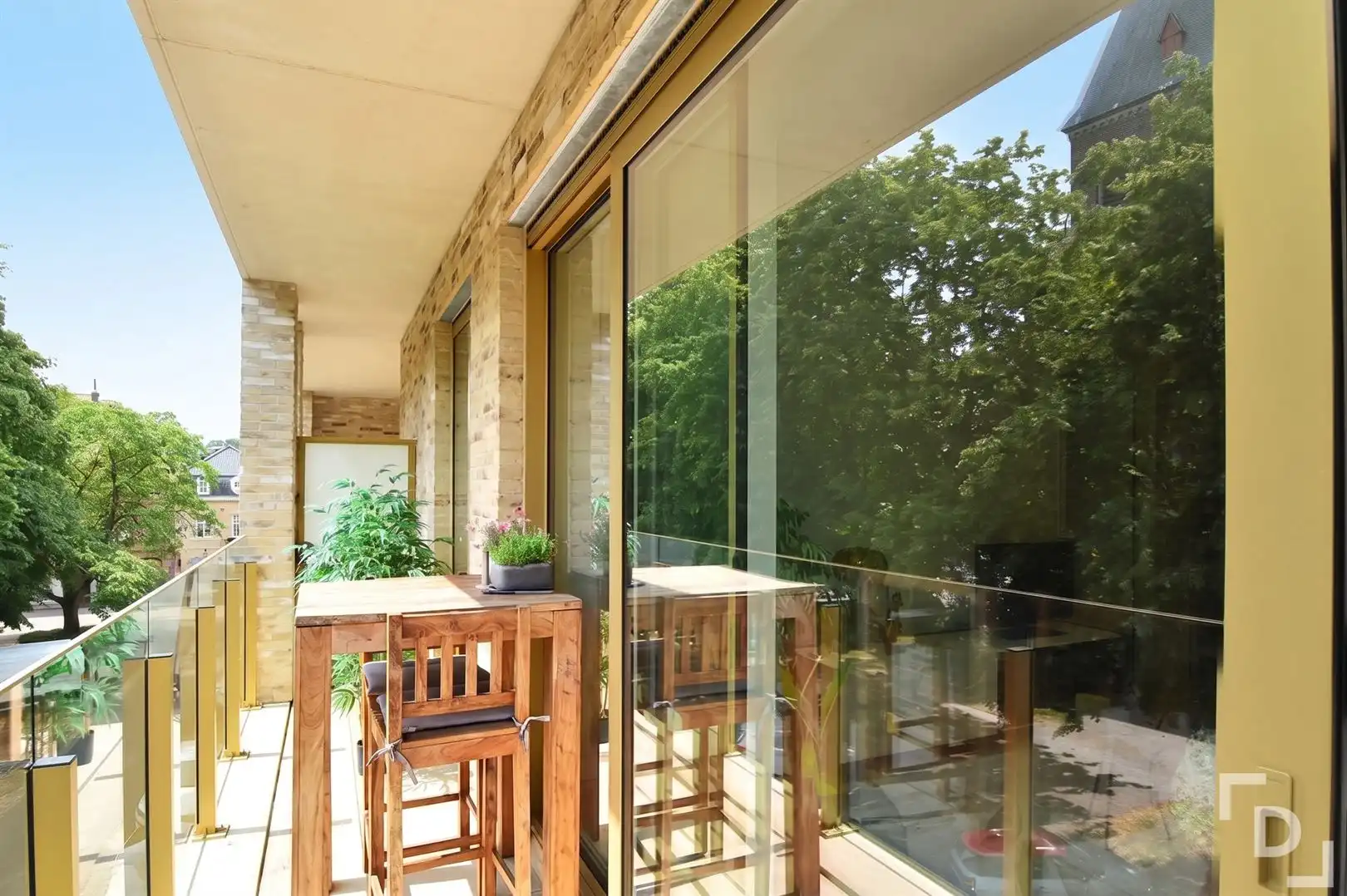 Modern appartement met staanplaats te huur in centrum Ieper foto 8