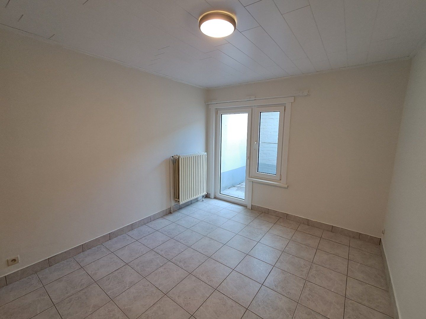 Idyllisch gelegen éénslaapkamer appartement  te Brugge. foto 7