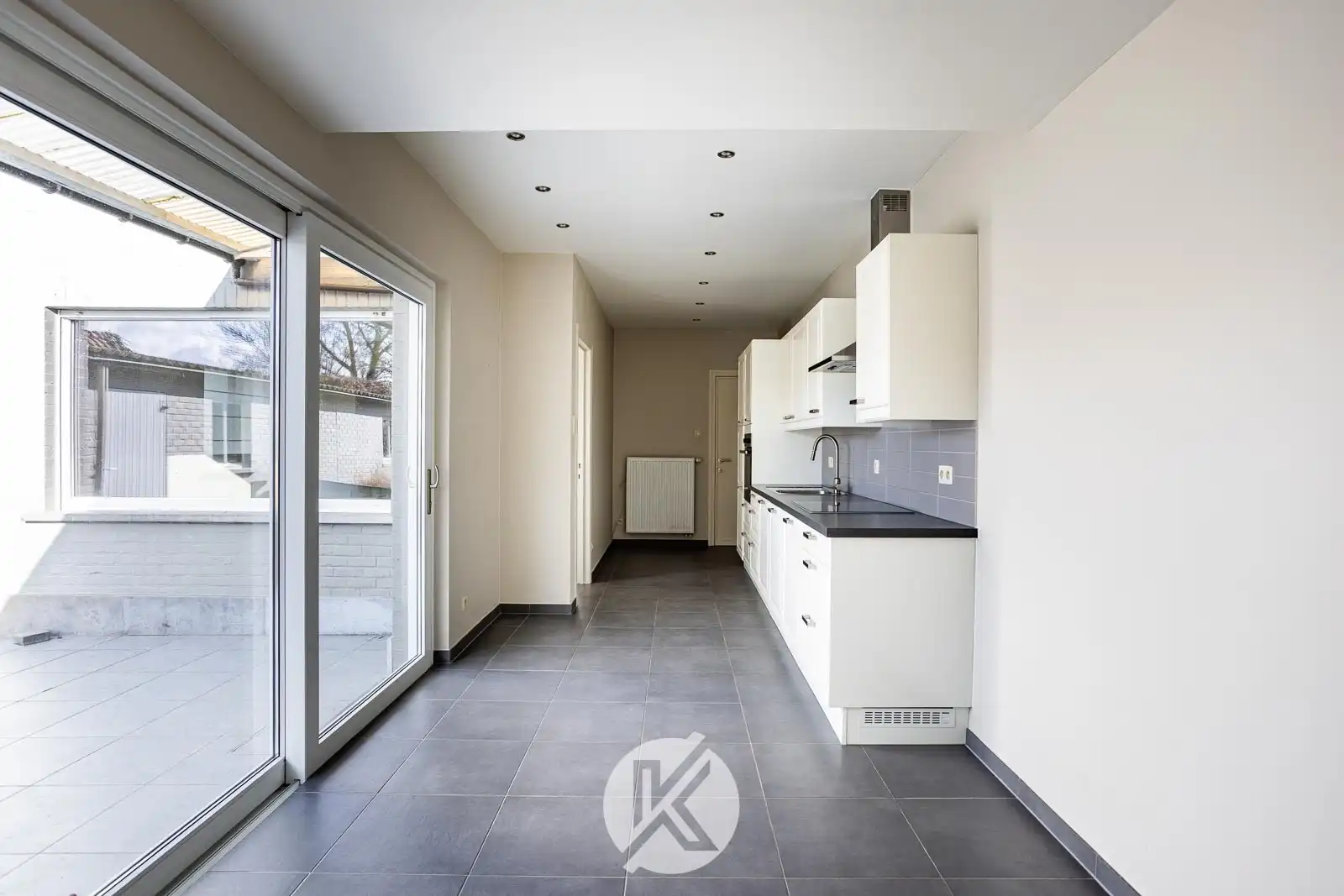 Instapklare woning met verrassend ruime indeling foto 8