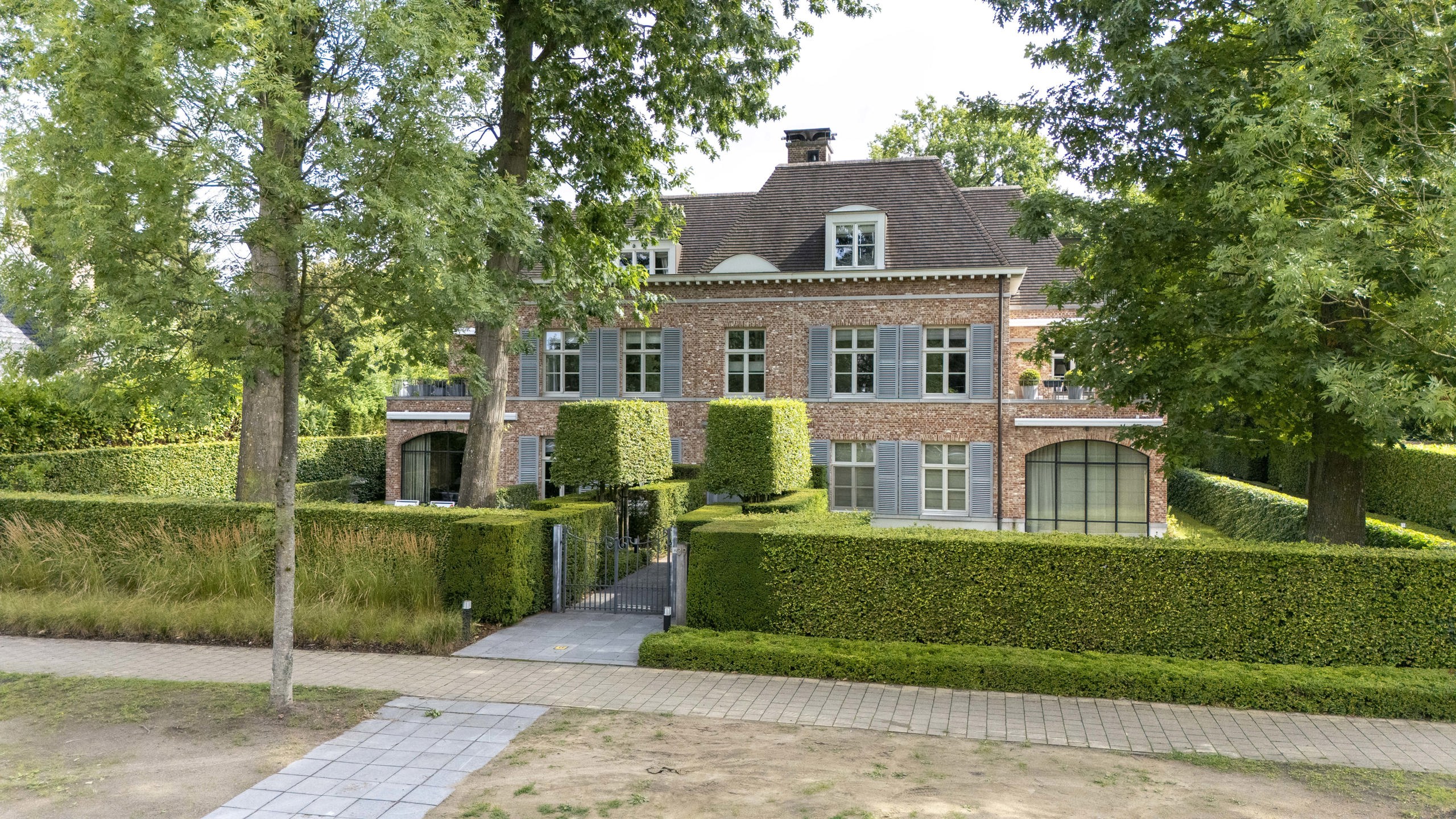 Penthouse op centrale locatie en terras met veel privacy foto 35