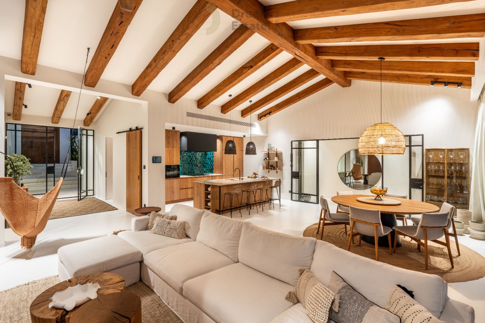 Unieke eerstelijns golfvilla in een exclusieve 'gated community' te Nueva Andalucia foto 6