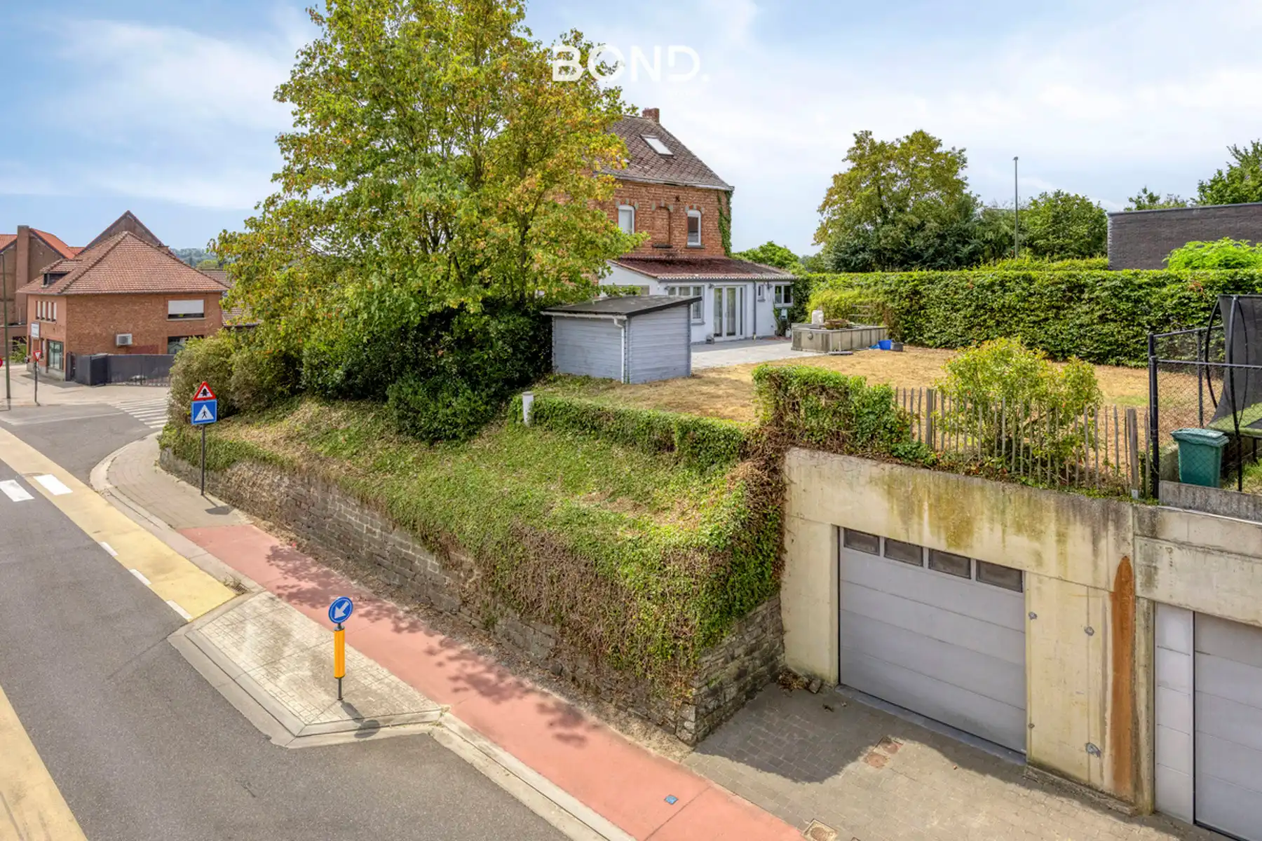 Woning met magazijn foto 28