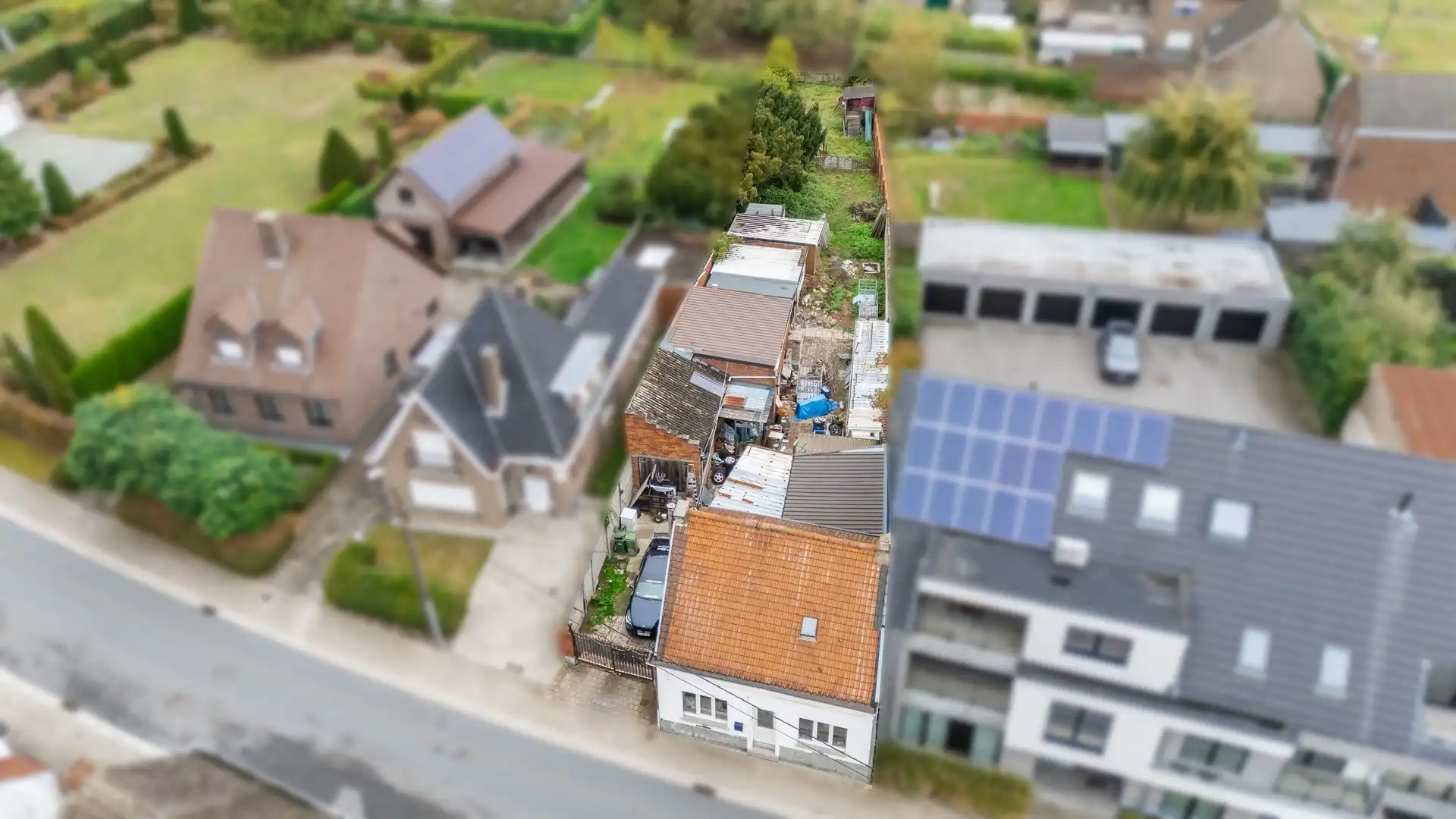 Te renoveren woning of projectgrond met tal van mogelijkheden in Wanzele! foto 22