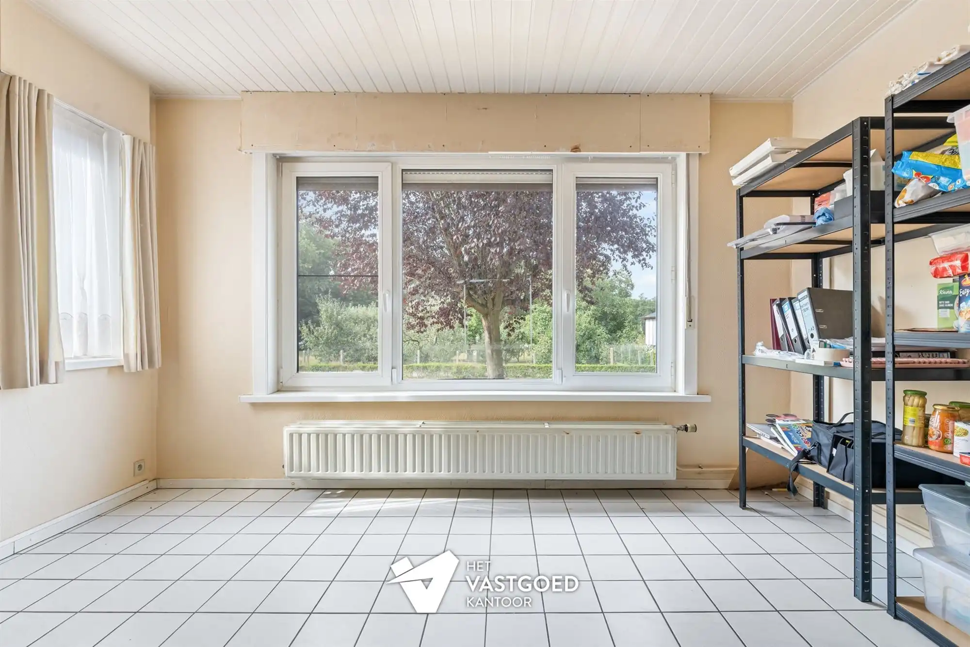 CHARMANTE WONING MET VEEL POTENTIEEL OP MOOI EN RUSTIG GELEGEN PERCEEL TE HAM foto 10