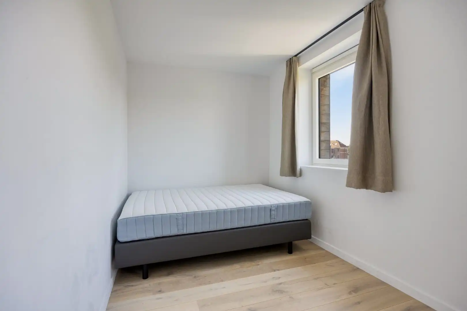 Studentenkamer van 18m² in prachtig gerenoveerde residentie met tuin in Heverlee  - 113 KWH/m foto 5