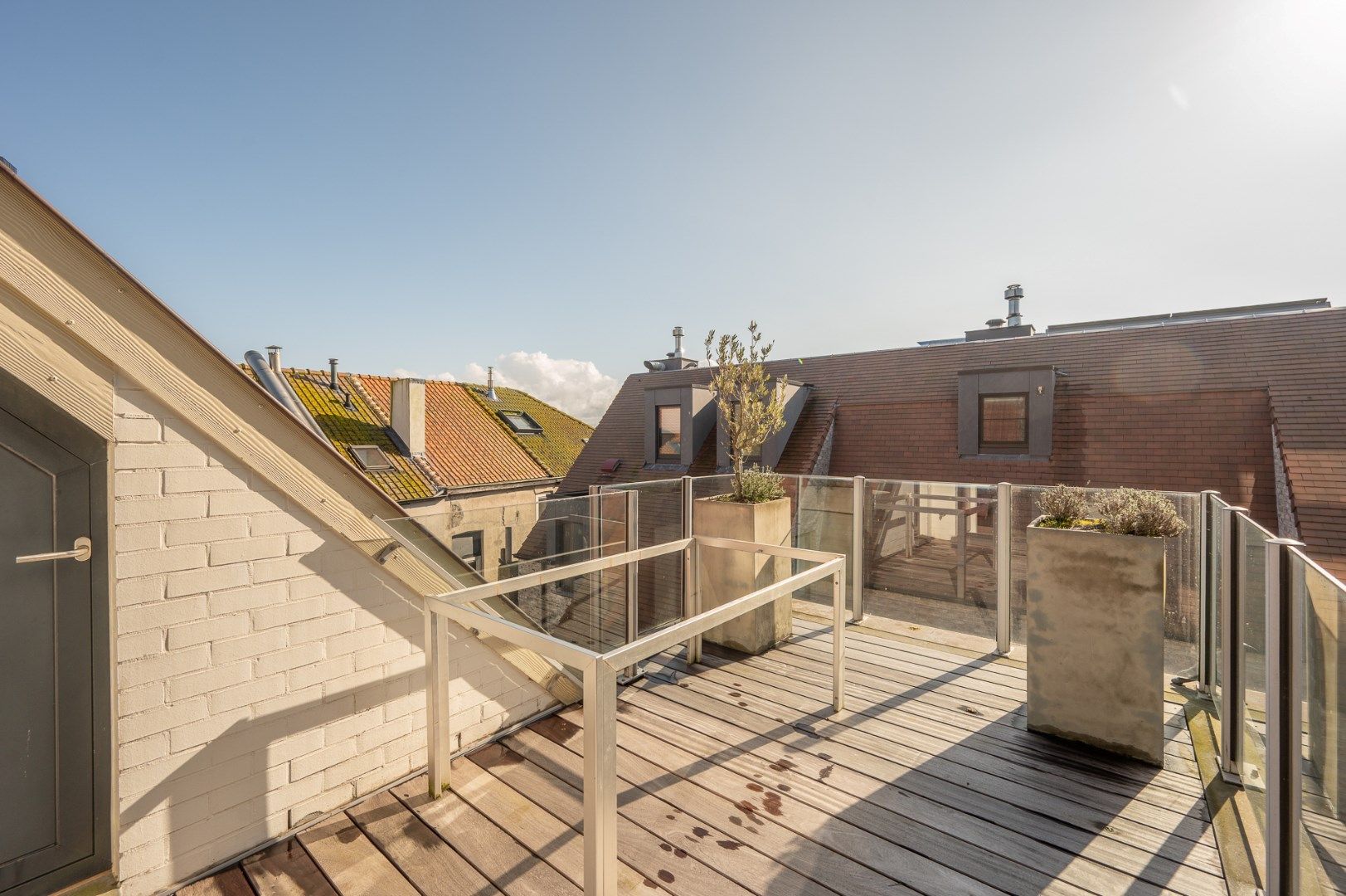 Uitzonderlijk ruim appartement met 3 slaapkamers en mooie zonneterrassen foto 7