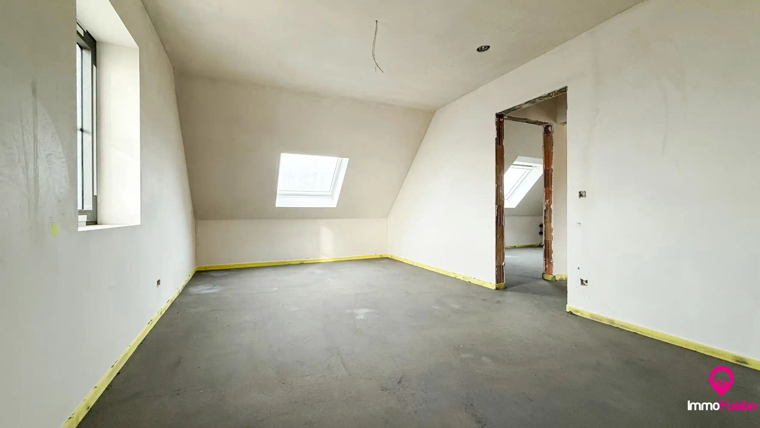 Duplex appartement met 2-slpks, inpandige garage en terras! foto 11