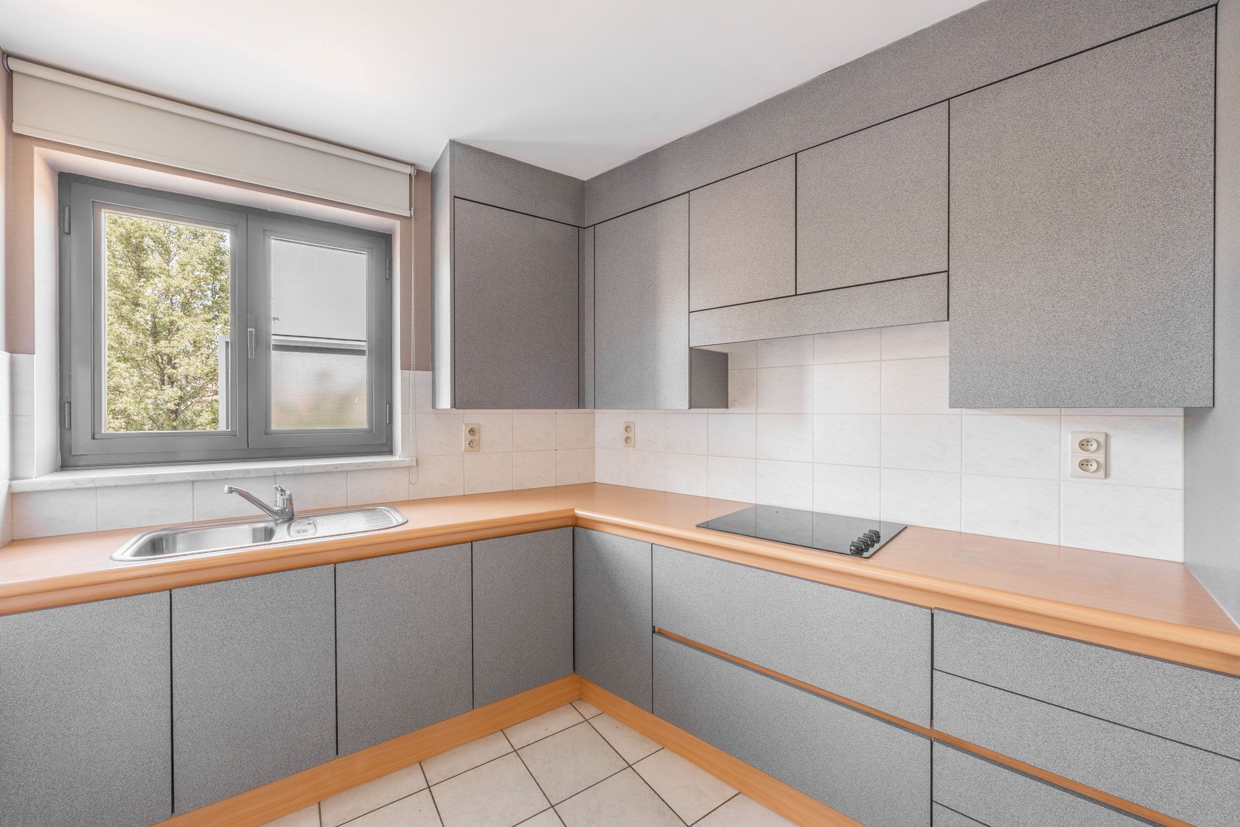 VERZORGD APPARTEMENT MET GROOT TERRAS foto 5