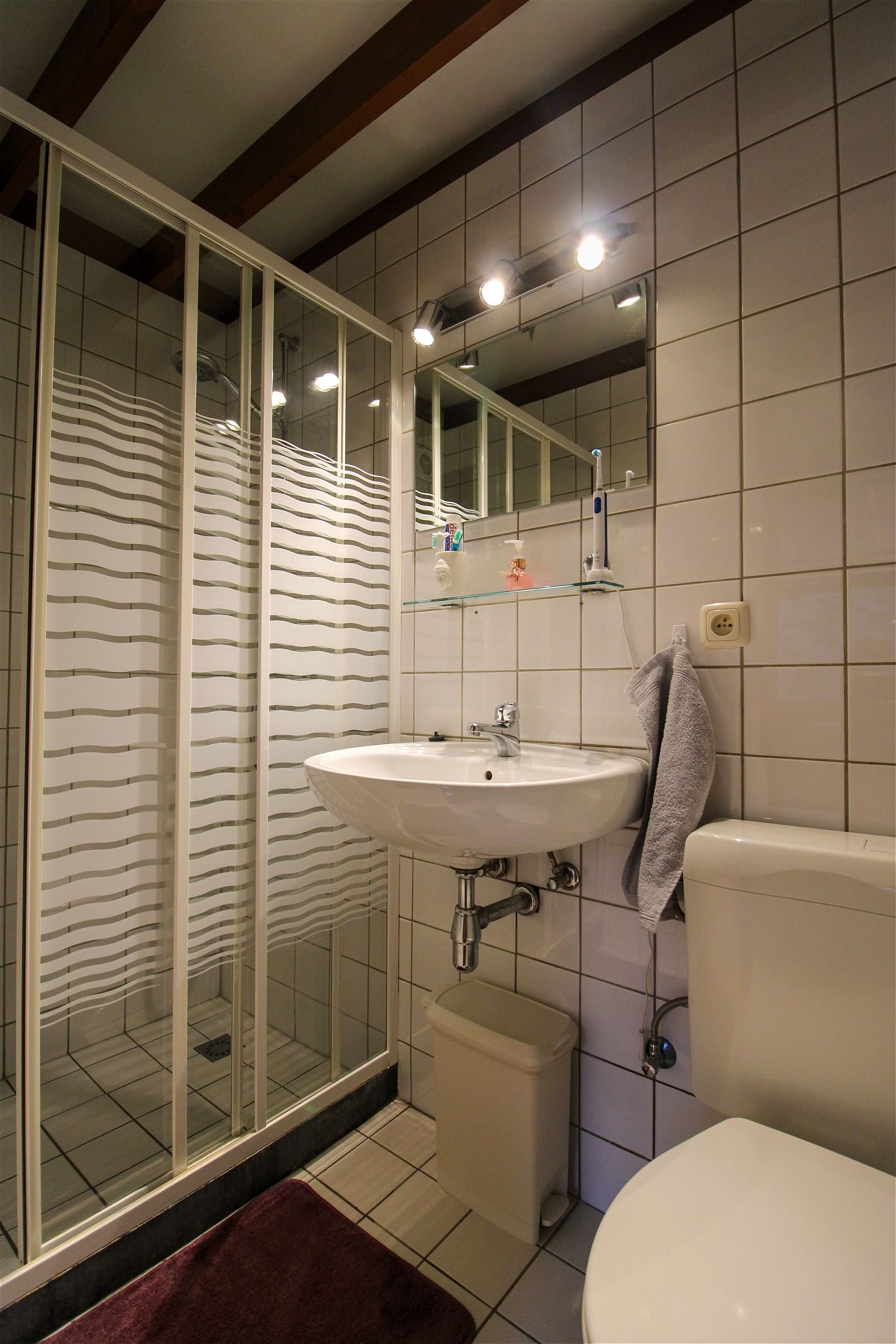 Vakantiewoning met 2 slaapkamers op rustige locatie op vakantiedomein Sonnevijver te Rekem! foto 8