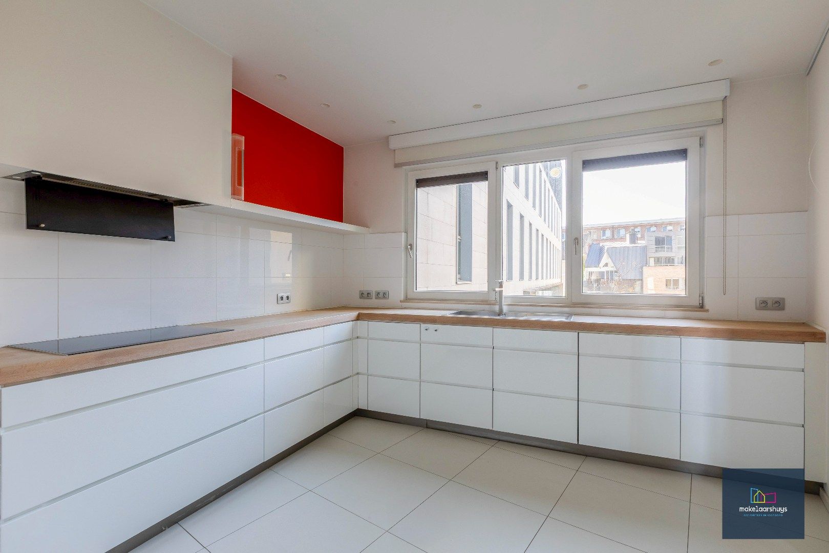 Luxueus duplex appartement   te Kouterhof met 2 slaapkamers , terras en  garageplaats foto 13