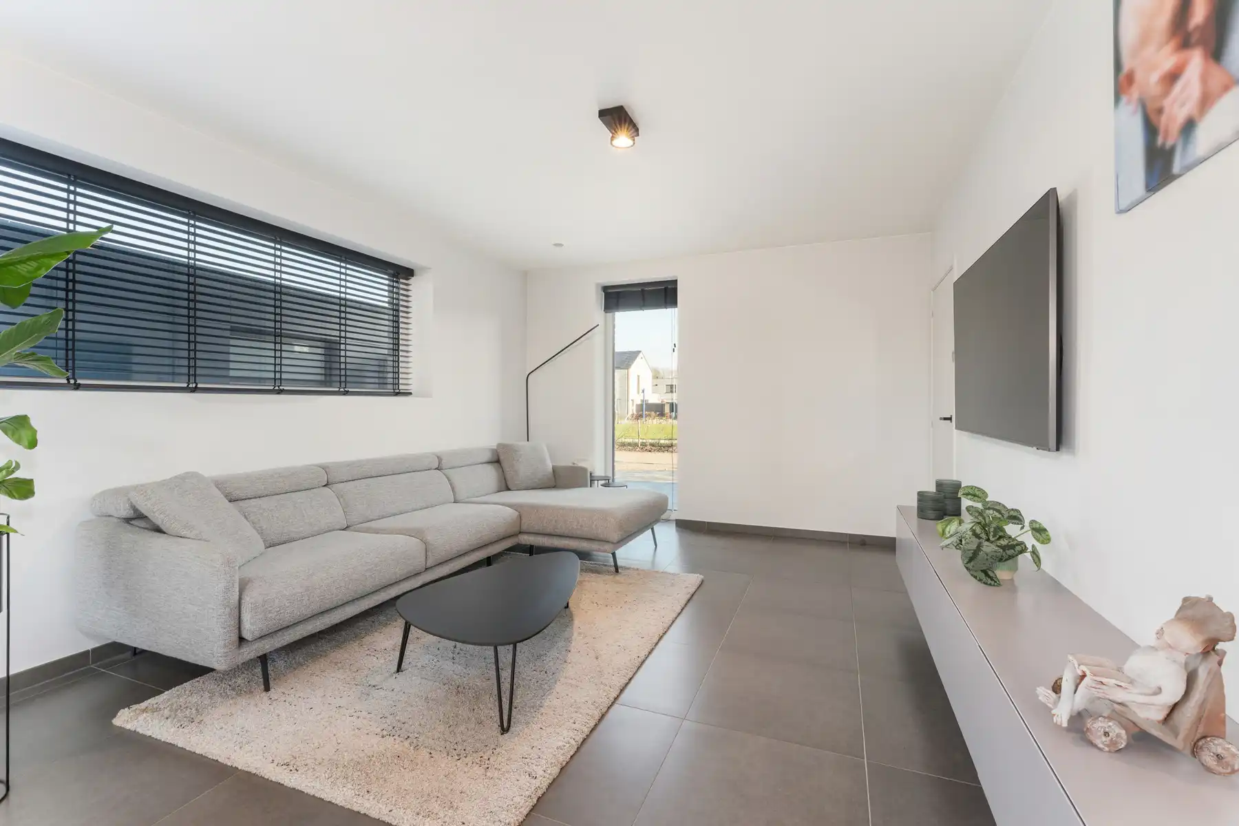 Recente HOB met 4 slpks en afzonderlijke garage te Roeselare foto 4