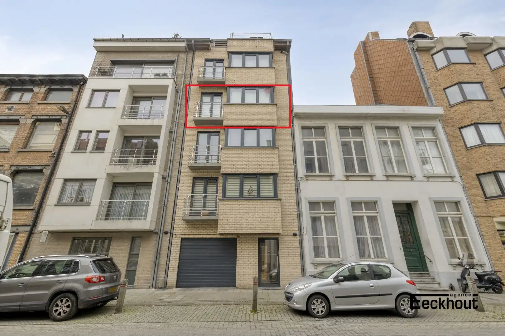 Appartement te koop Dekenijstraat 5 -/0301 - 8400 Oostende
