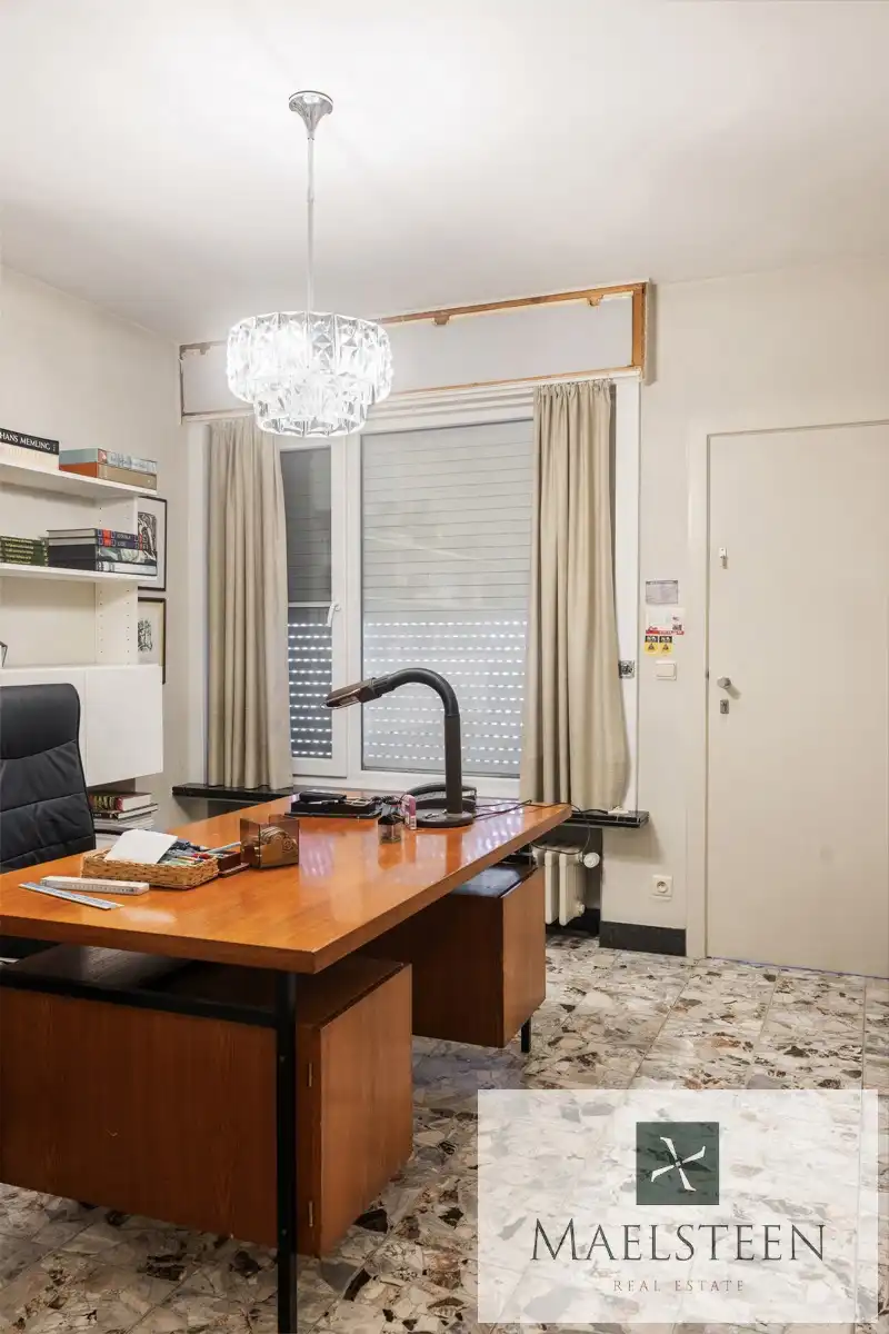 Architecturale woning op 1078 m² te Sint-Andries foto 12