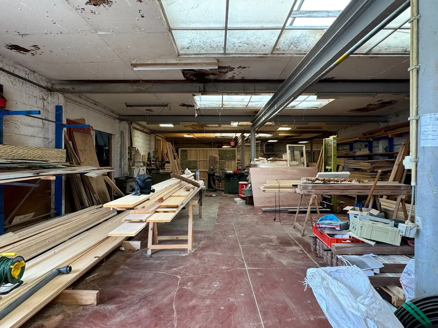 Loods op 872 m² te Kuurne. foto 8