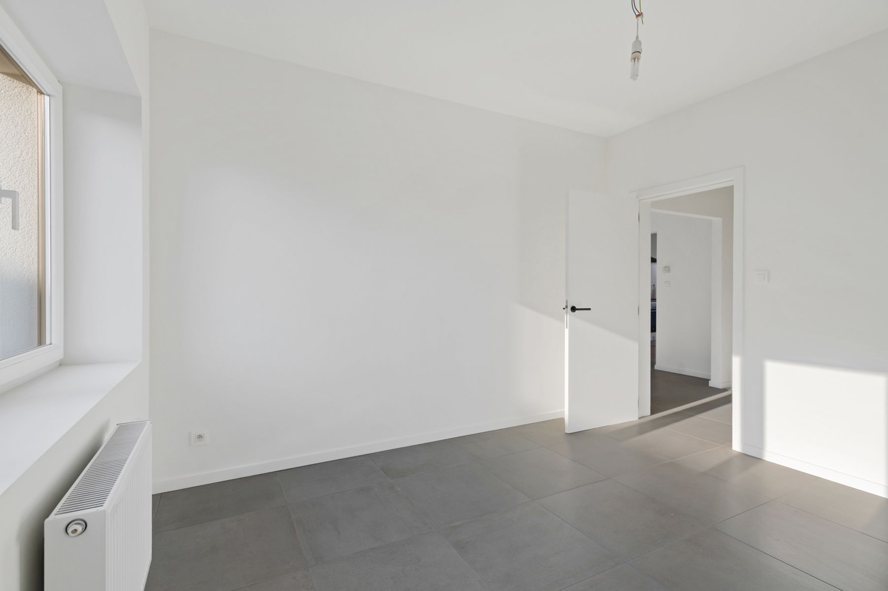 Gerenoveerd appartement te Merchtem! foto 16