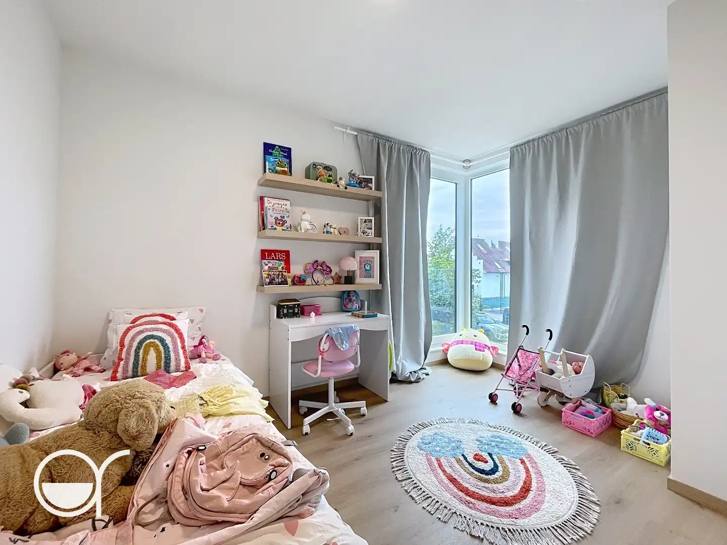 Nieuwbouwwoning met vier slaapkamers en ruime tuin in Deurle foto 14