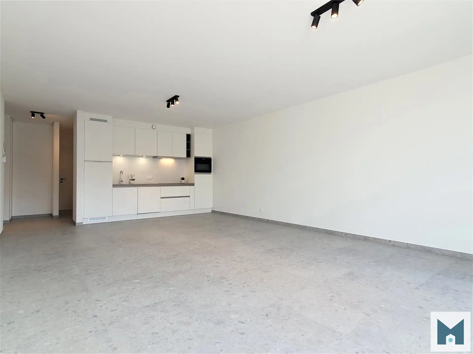 Prachtig lichtrijk nieuwbouwappartement met 2 slaapkamers! foto 9