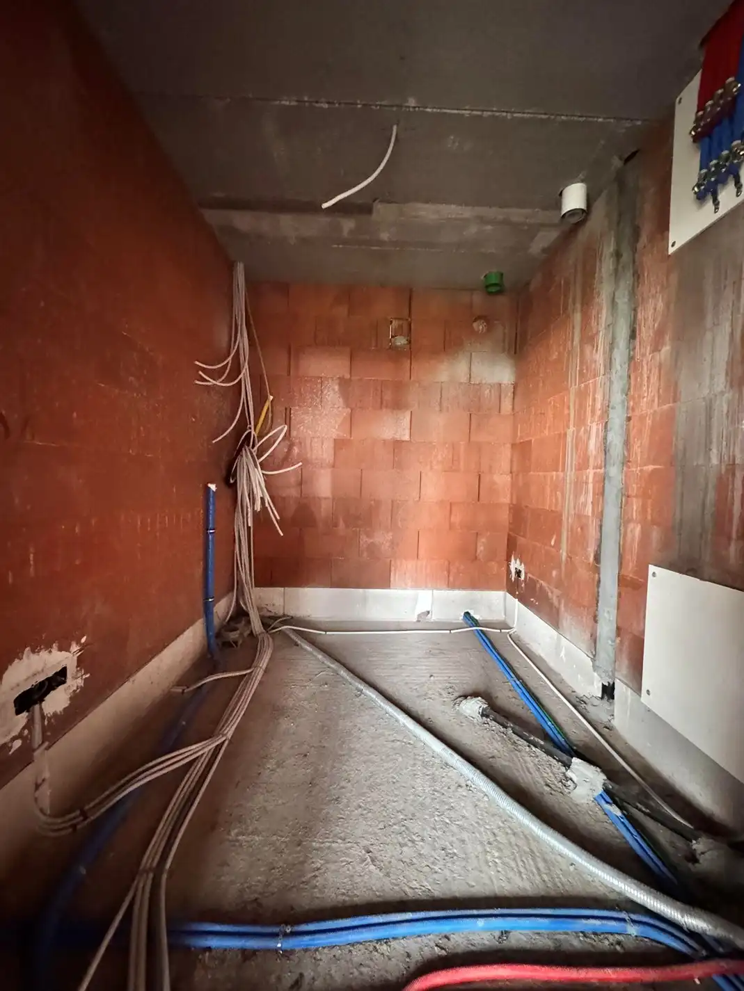 Nieuwbouwwoning met 4 slaapkamers en tuin te Koekelare  foto 15