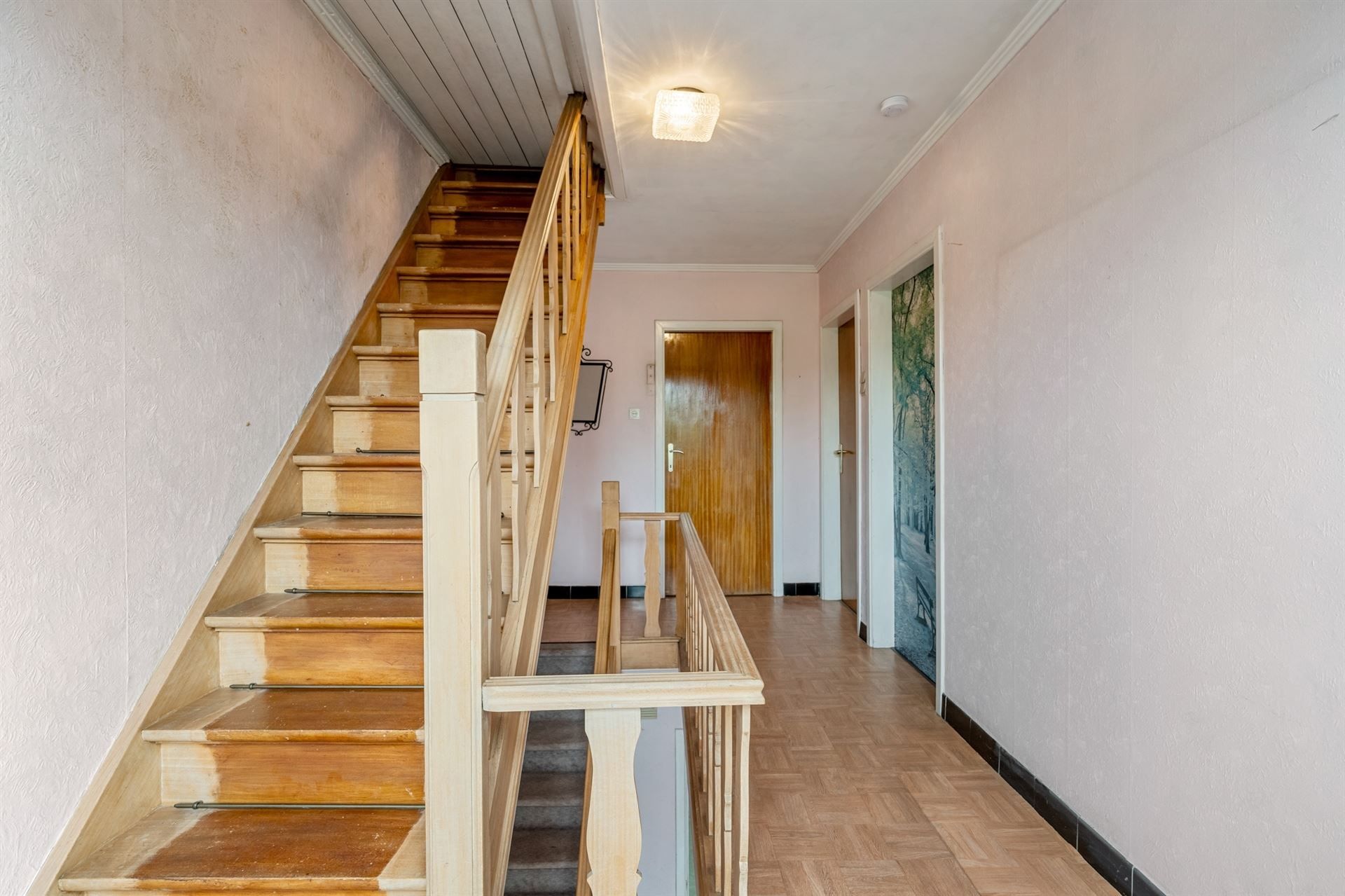 Halfopen bebouwing met tuin foto 13