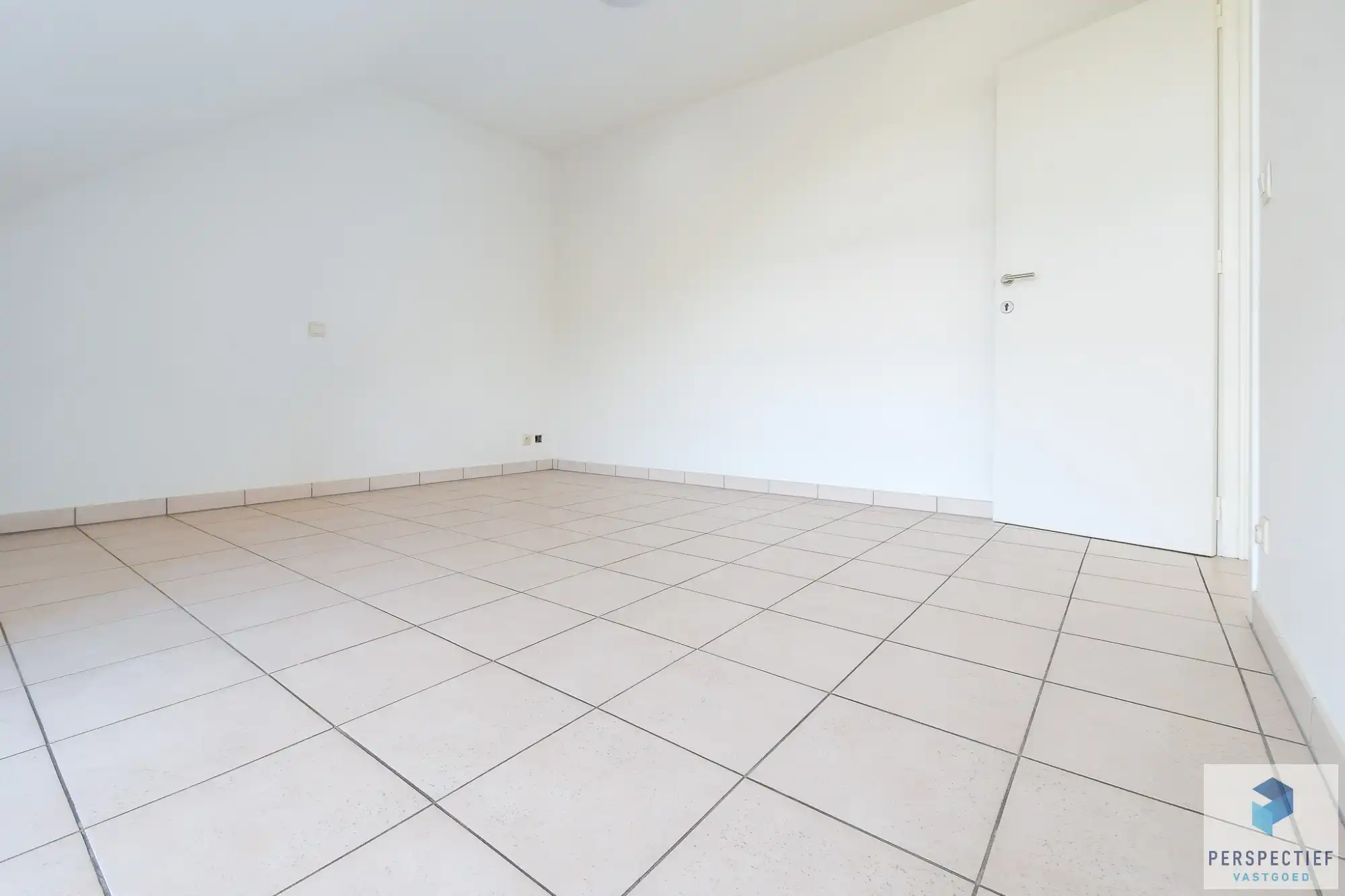 Goed gelegen appartement met 2 slpk - 2 terrassen & autostaanplaats foto 14