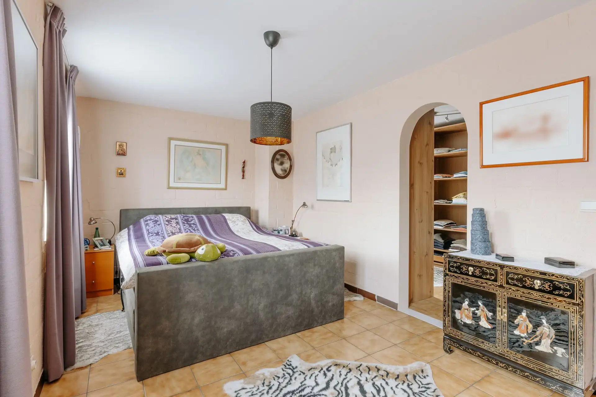 Stijlvolle halfopen woning met grote tuin en zwembad! foto 11