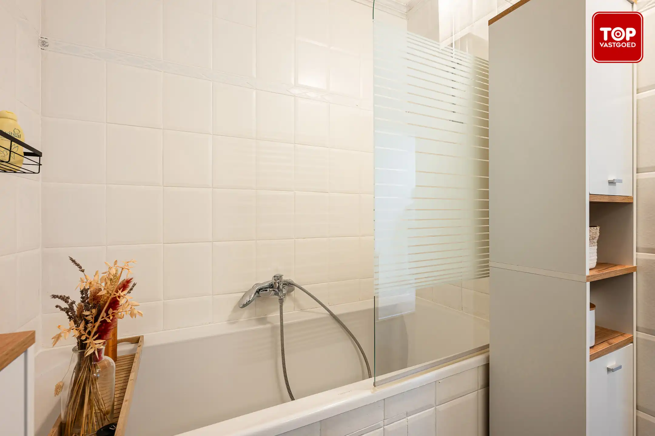 Instapklare en energiezuinige woning in centrum Wetteren. foto 16