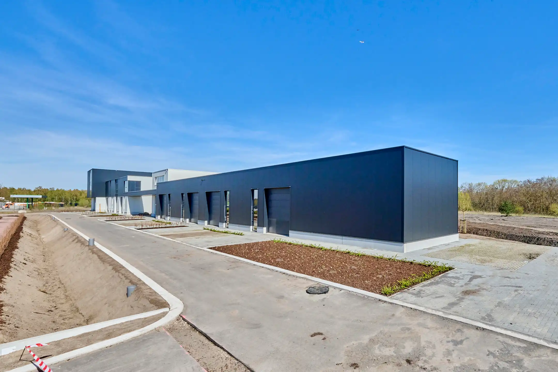 Nieuwbouwproject te Genk - BEDRIJVENPARK KOMPELLAAN foto 2
