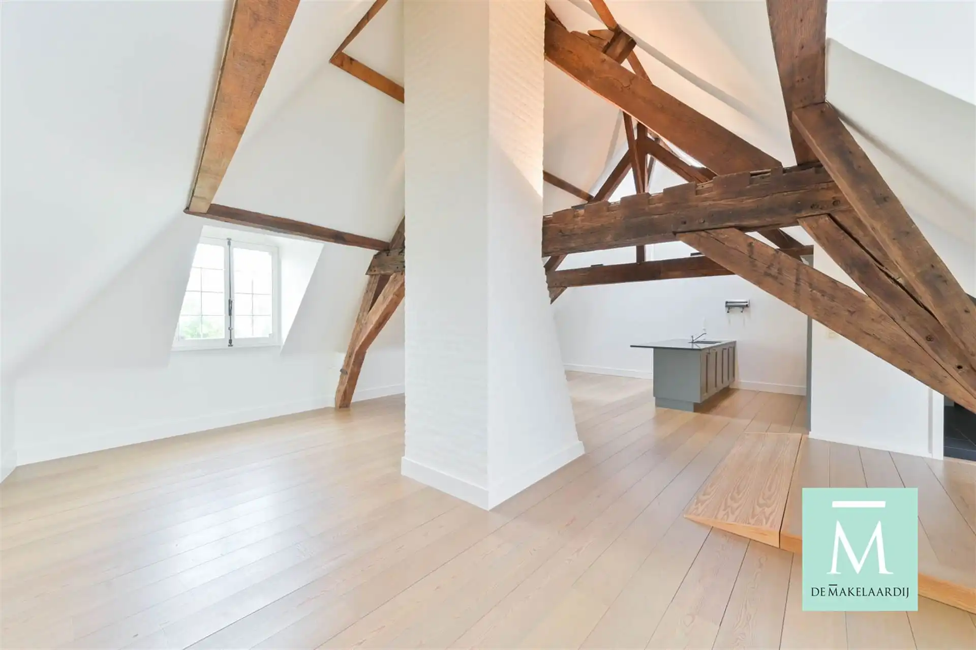 Prachtige loft in het historisch centrum van Mechelen foto 9