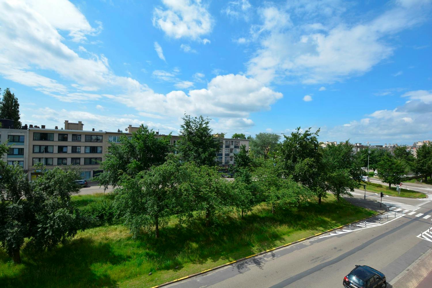 Gelijkvloersappartement ca 68m² met tuin te koop op Linkeroever foto 5