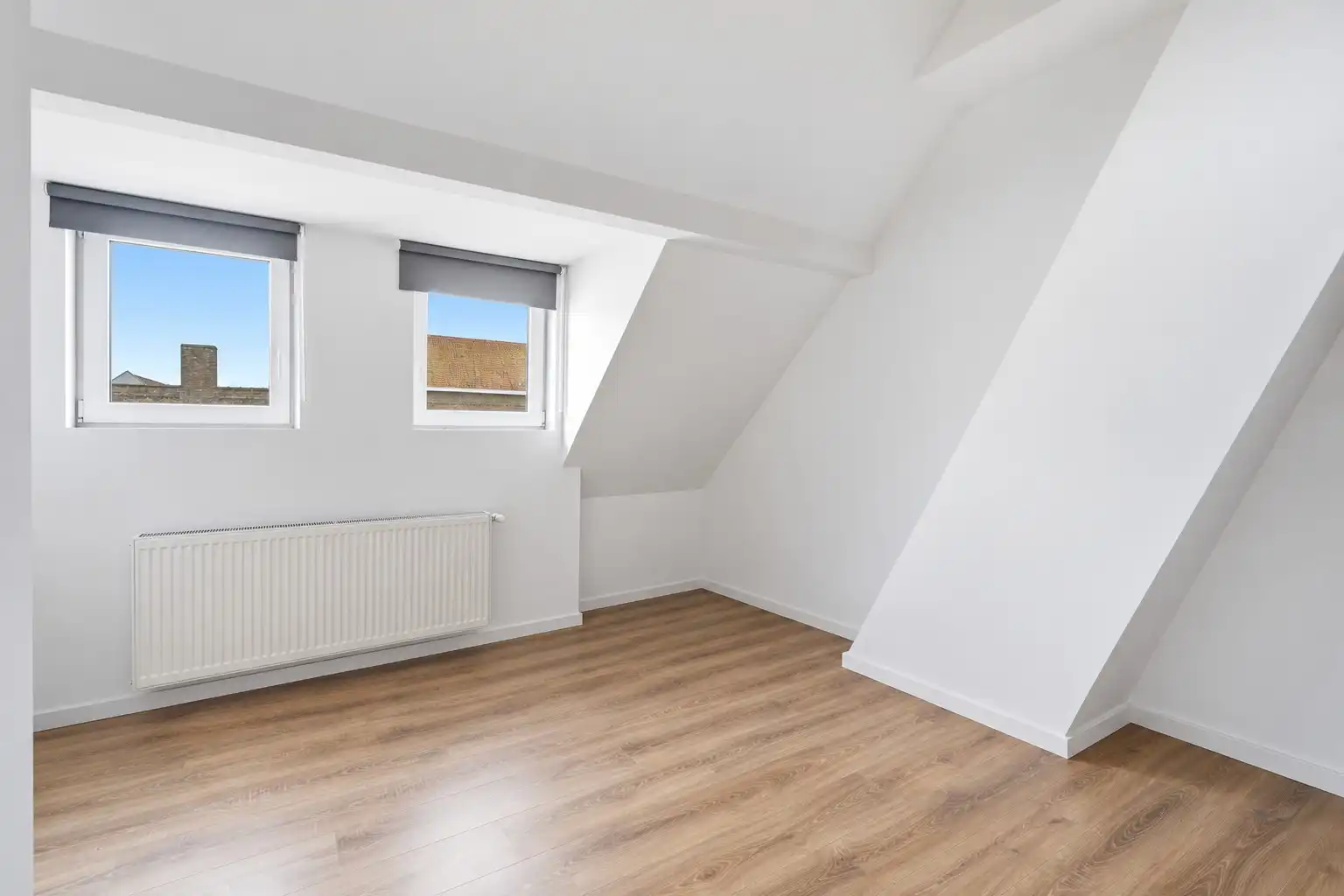 Vernieuwde woning met 5 slaapkamers te Zeebrugge foto 21