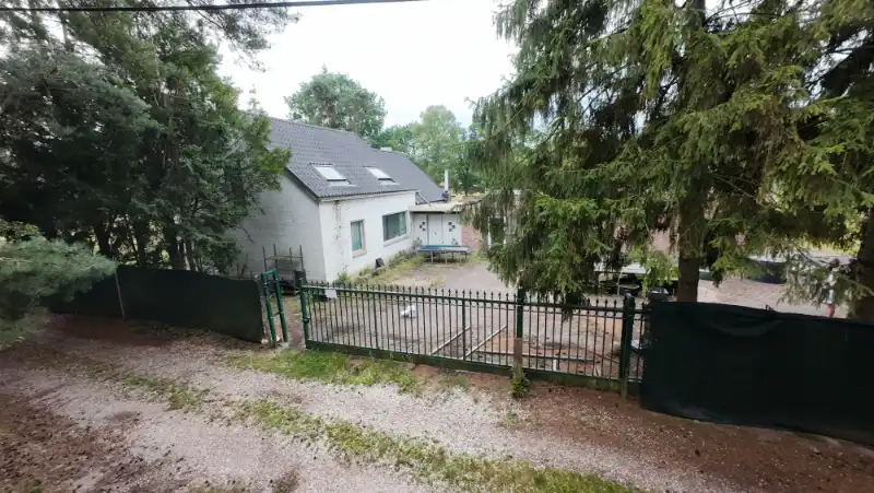 Uniek groendomein van ca. 6 ha met te renoveren woning. foto 9