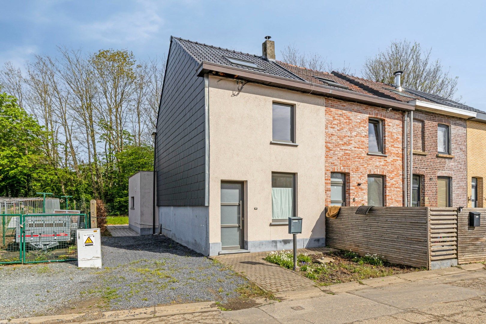 Hoofdfoto van de publicatie: Knusse woning te koop