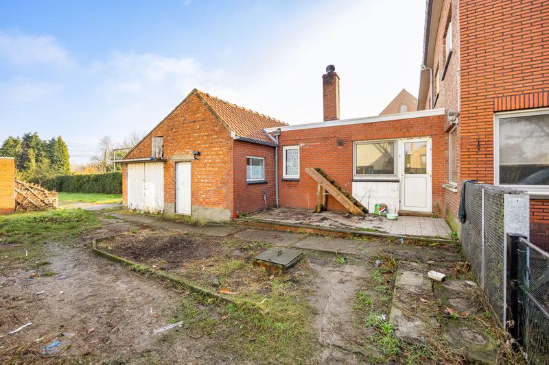 Te renoveren, goed gelegen woning op 8are 75ca foto 10