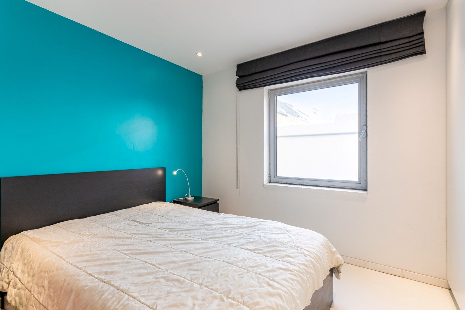 Ruime woning met 5 slpk en 3 badkamers foto 12