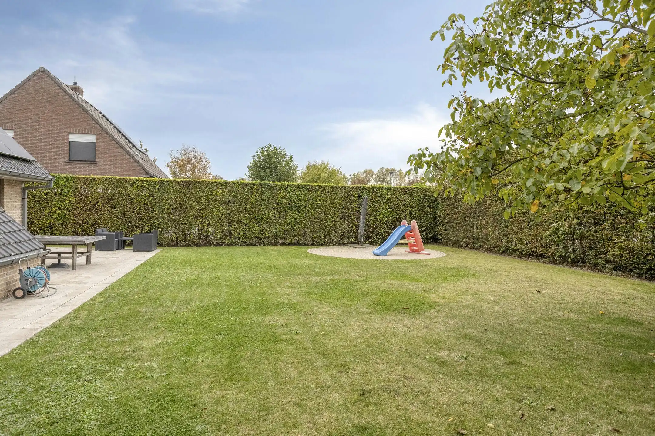 Alleenstaande woning in een rustige wijk te koop in Kortrijk foto 7