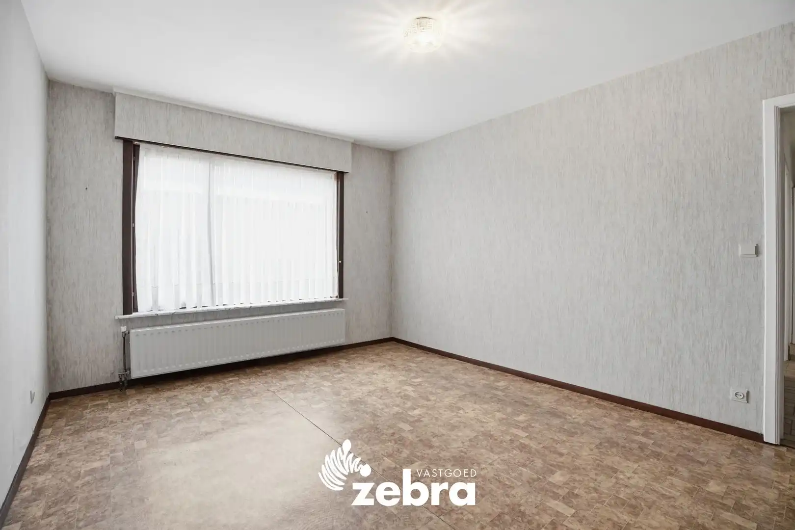 Op te frissen open bebouwing met zonnige tuin in Moorslede! foto 17