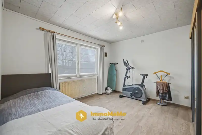 HALFOPEN BEBOUWING MET 3 SLAAPKAMERS EN RUSTGEVENDE TUIN TE KOOP IN WACHTEBEKE foto 15