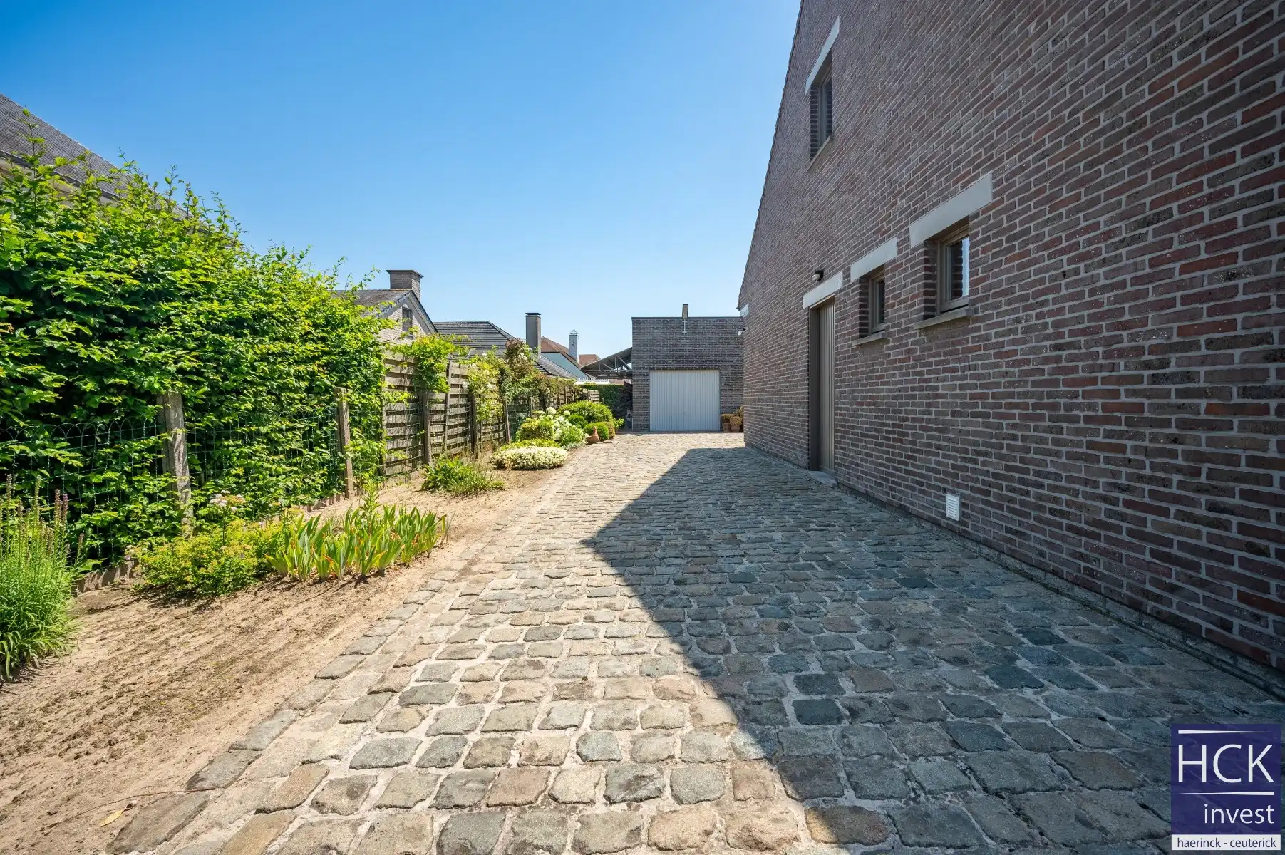 KRUISHOUTEM - Alleenstaande verzorgde woning mét magazijn van 84m² ! foto 23