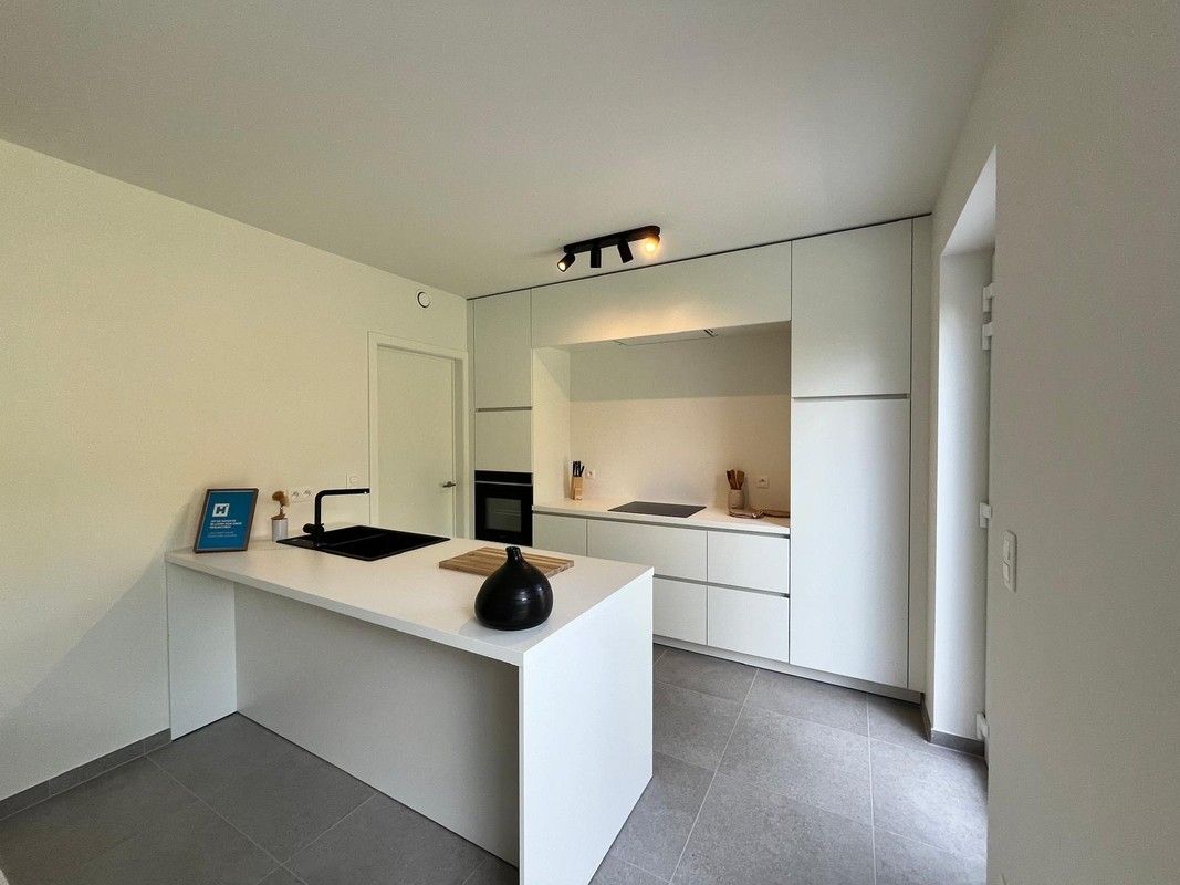 Moderne nieuwbouwwoningen met hedendaags comfort te Puurs- Sint- Amands. foto 5