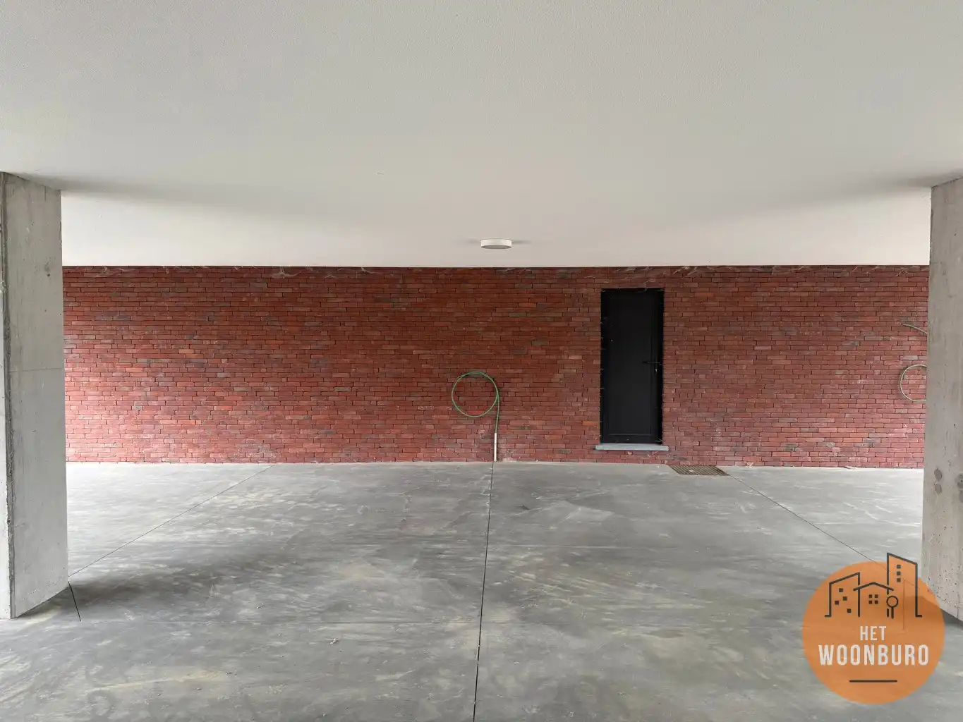 Nieuwbouw appartement met 2 slpks, terras en 2 staanplaatsen foto 16