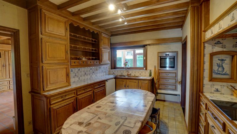 Villa 305m² met ruime garage of hobby-bureel-praktijkruimte 62m² op 7 are 48 ca foto 8