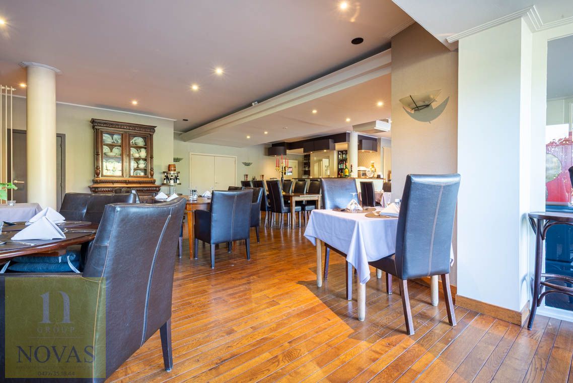 Authentiek handelspand / hotel met restaurant, feestzaal en mooie tuin op ideale locatie. foto 10