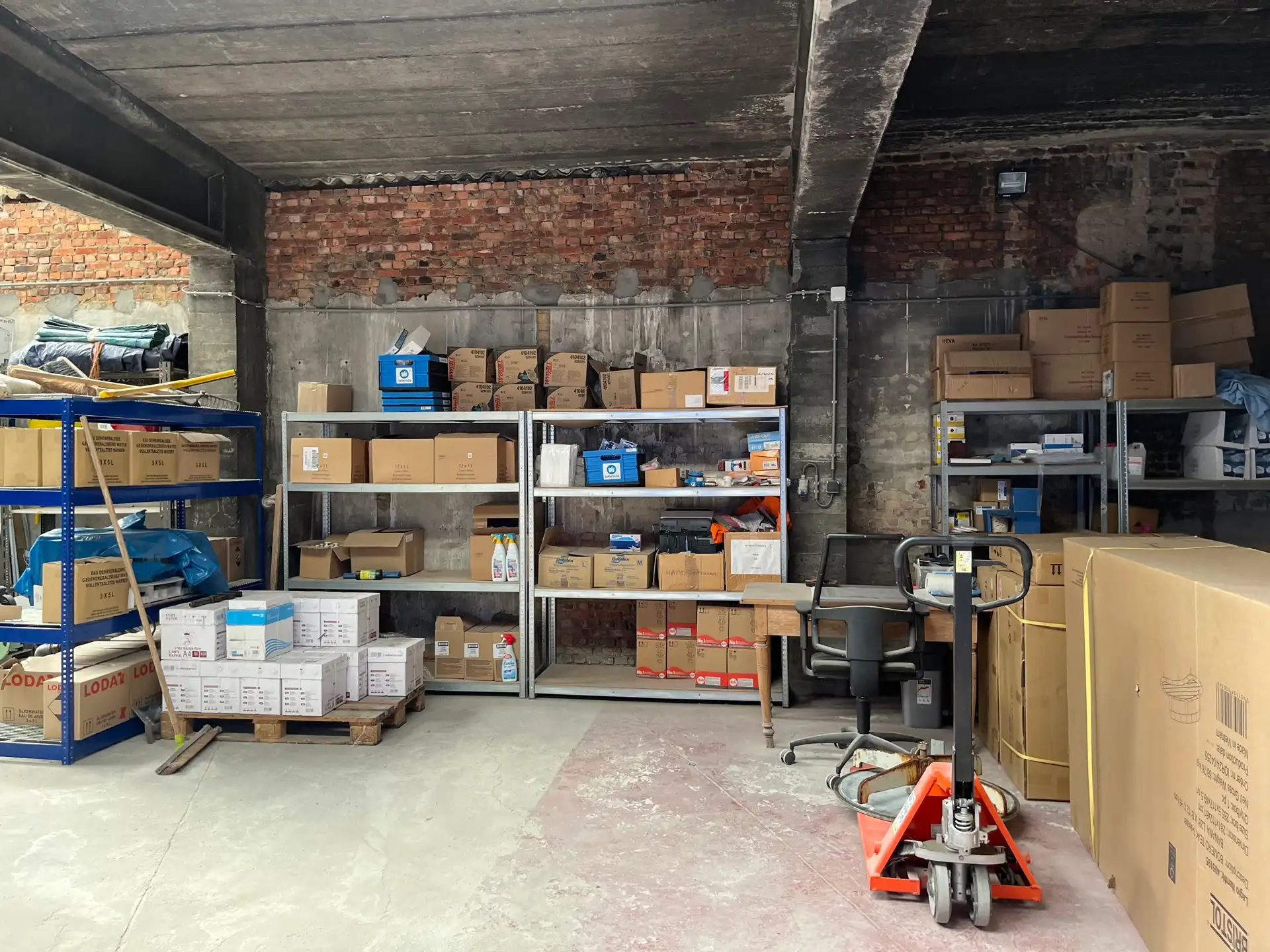  Magazijnruimte van 235 m² op Topligging nabij de Haven foto 10