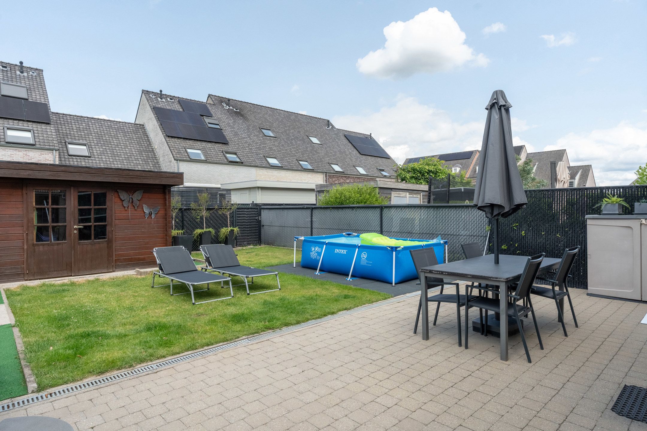 Instapklare woning met 3 grote slpks en garage foto 31