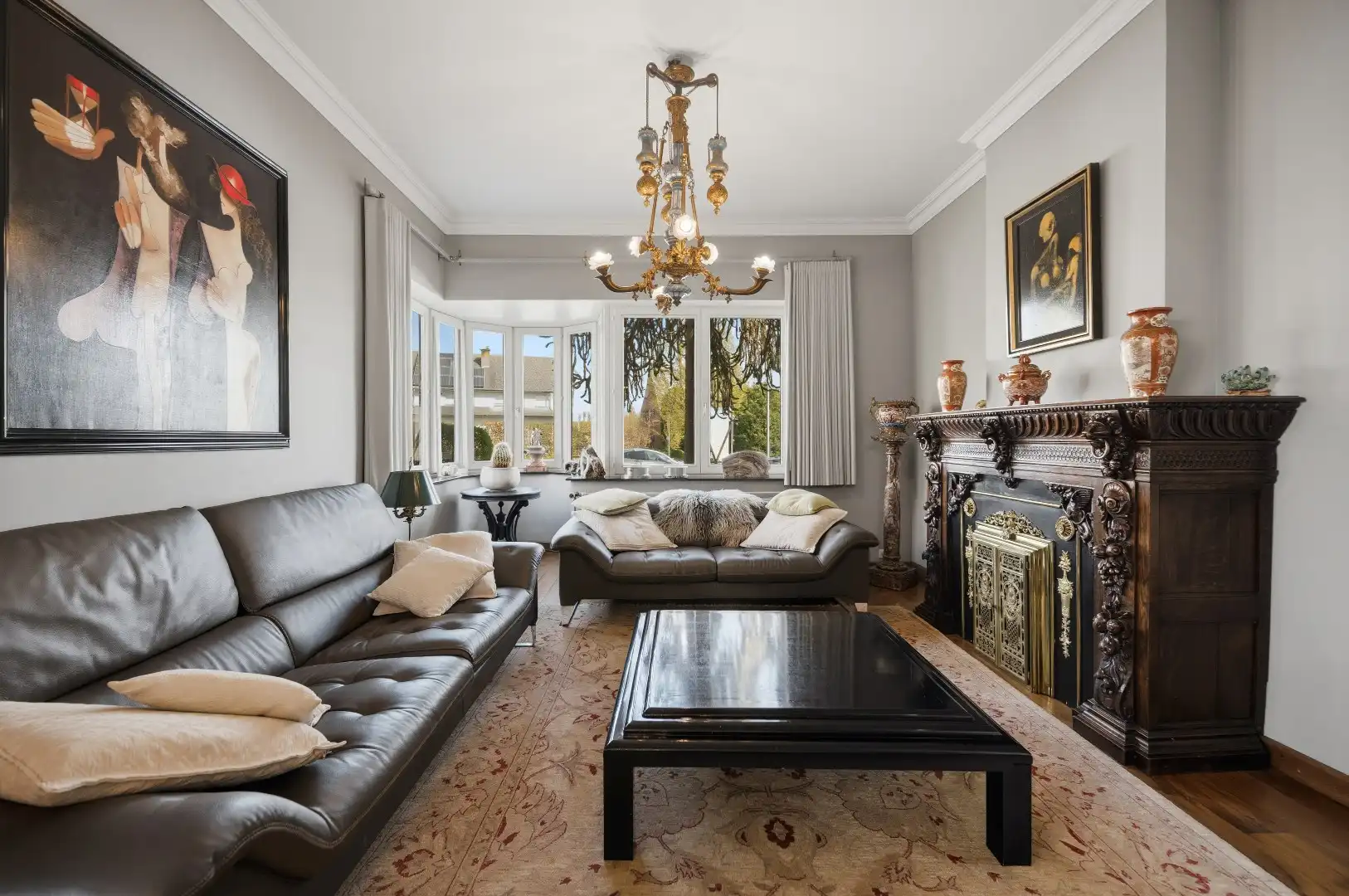 Karaktervolle interbellumwoning met veel ruimte, grote tuin en garage foto 9